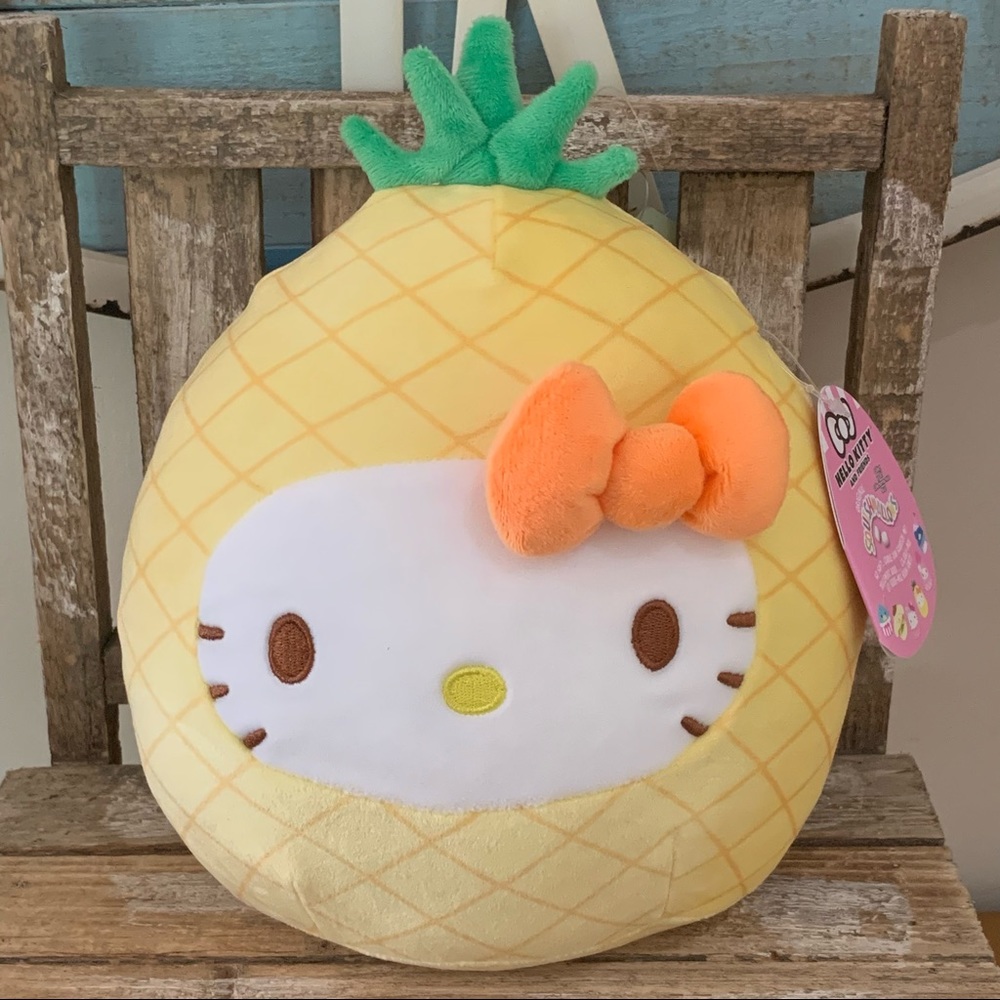 Squishmallows 8” KELLO KITTY PINEAPPLE 🍍 NWT 🎁